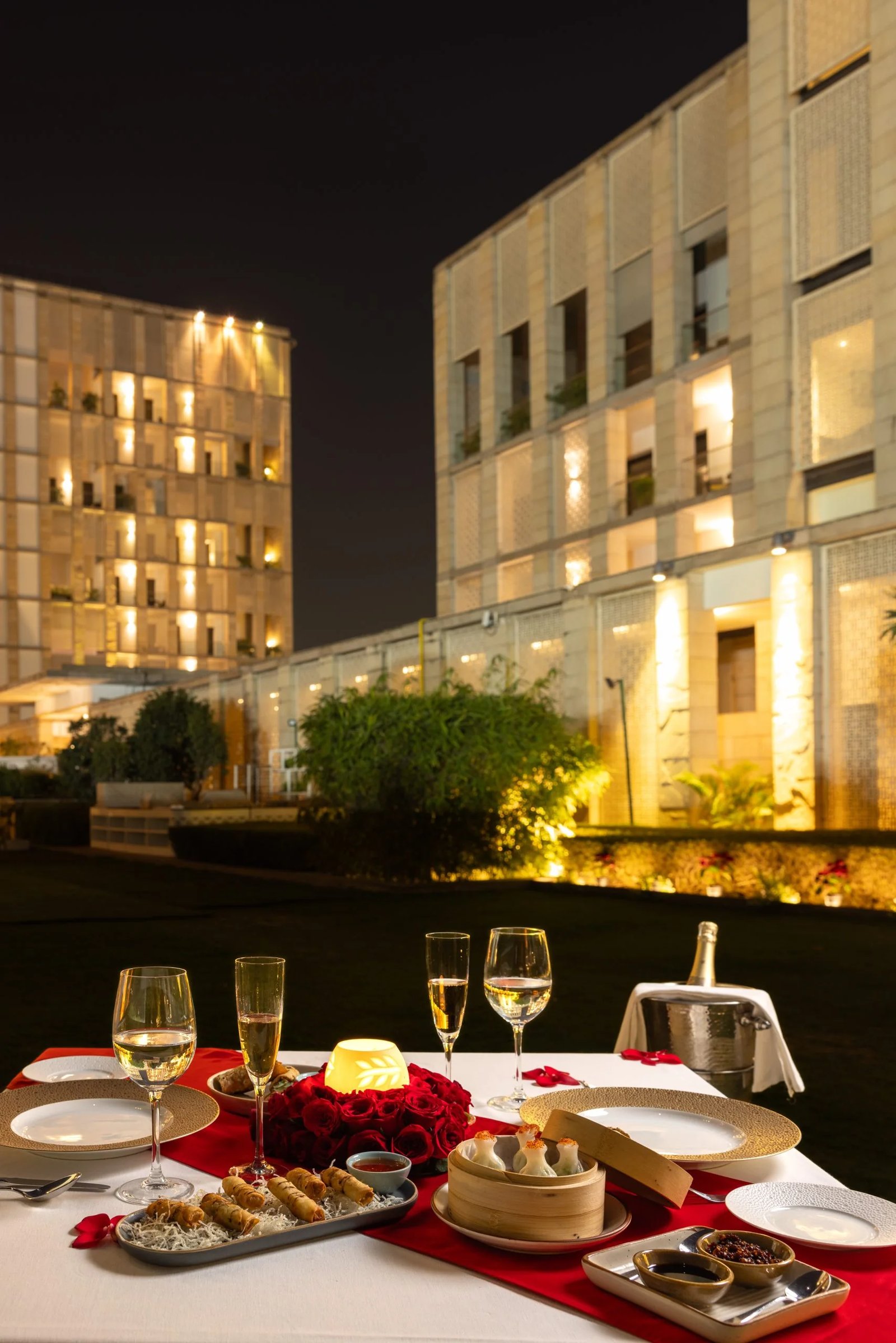 The Lodhi, eat & drink