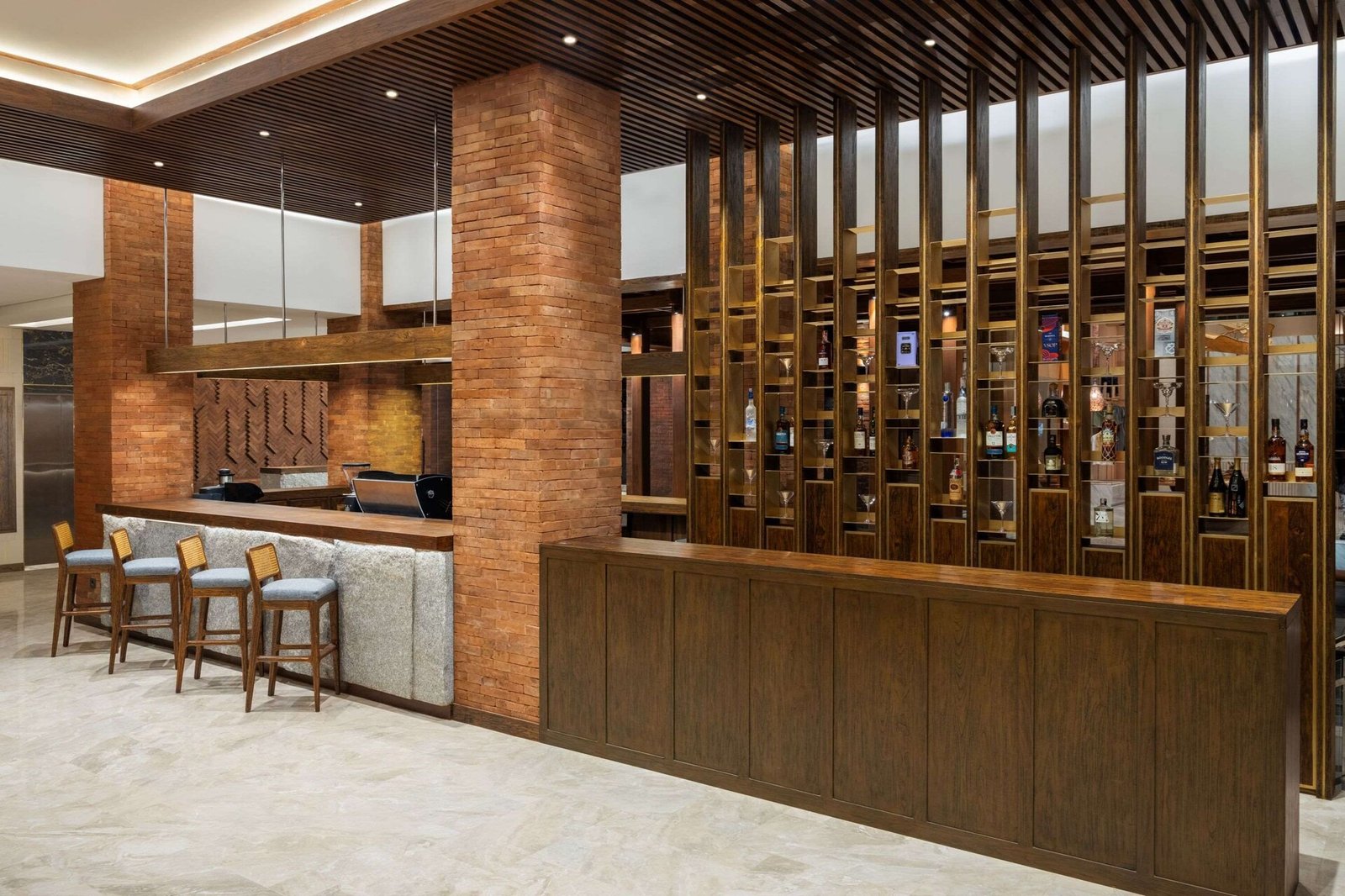Garrya Bianti Yogyakarta, eat & drink