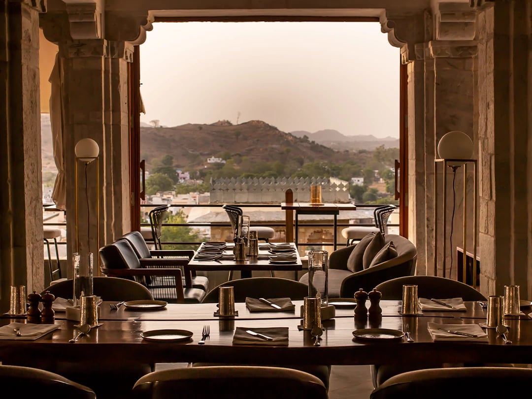 RAAS Devigarh, eat & drink