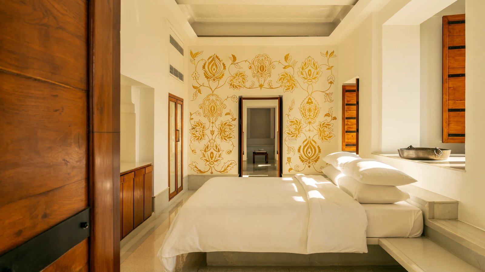 RAAS Devigarh, rooms