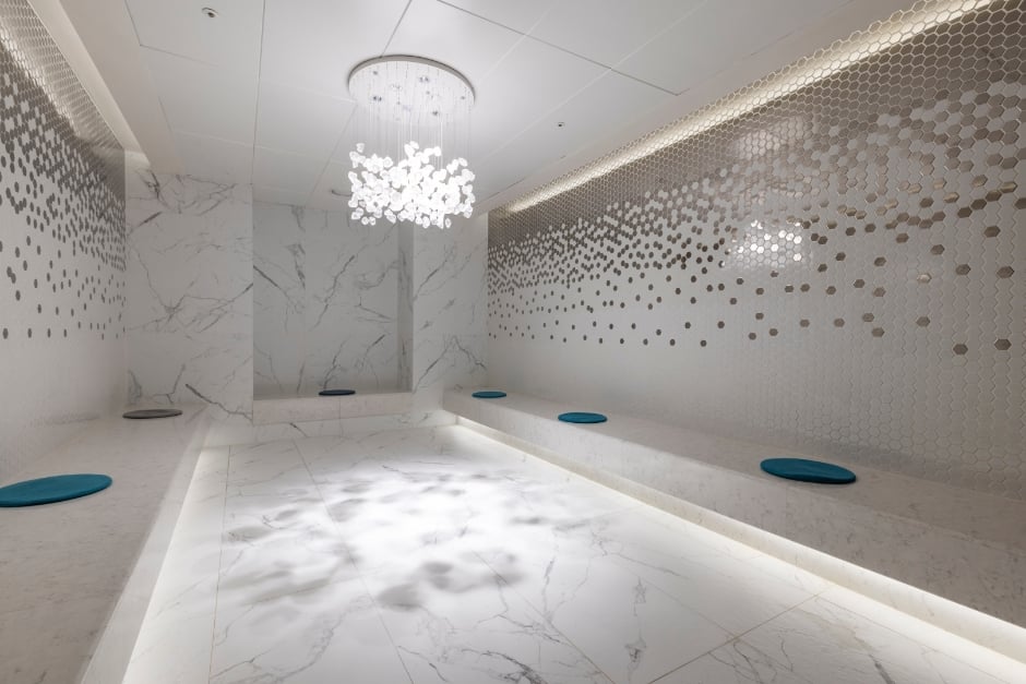 Paradise City, the spa