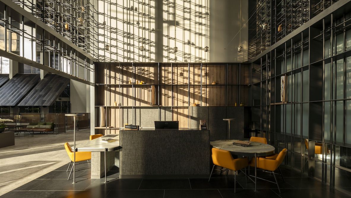 Pan Pacific Orchard — vibe