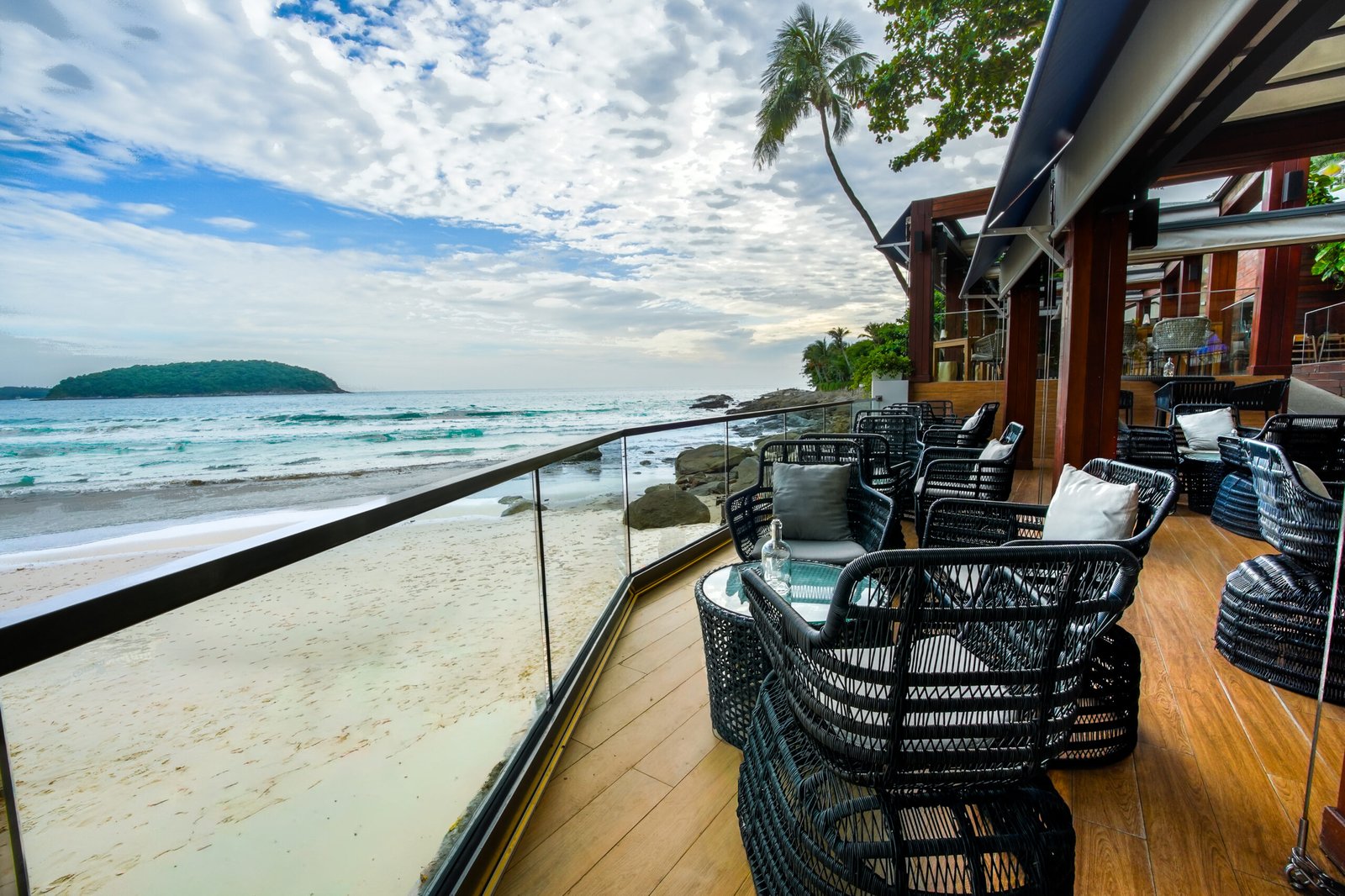 The Nai Harn, Phuket, rock salt restaurant & lounge