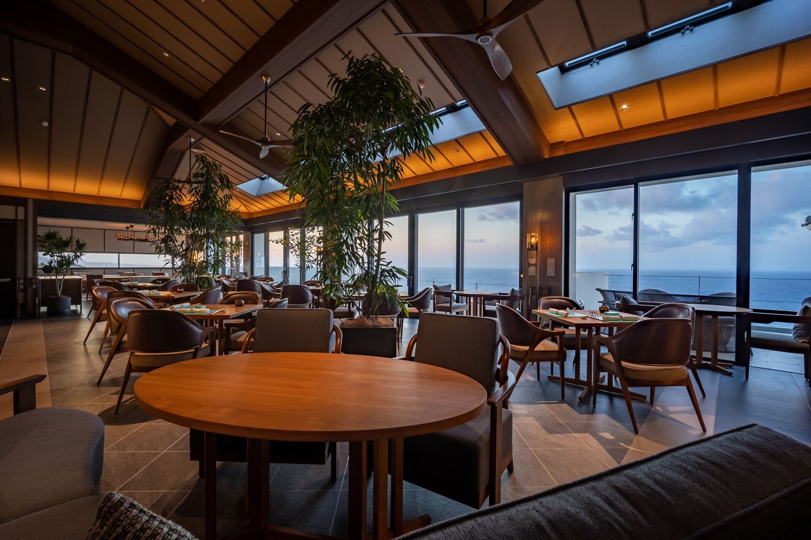 One Suite The Grand, at the table