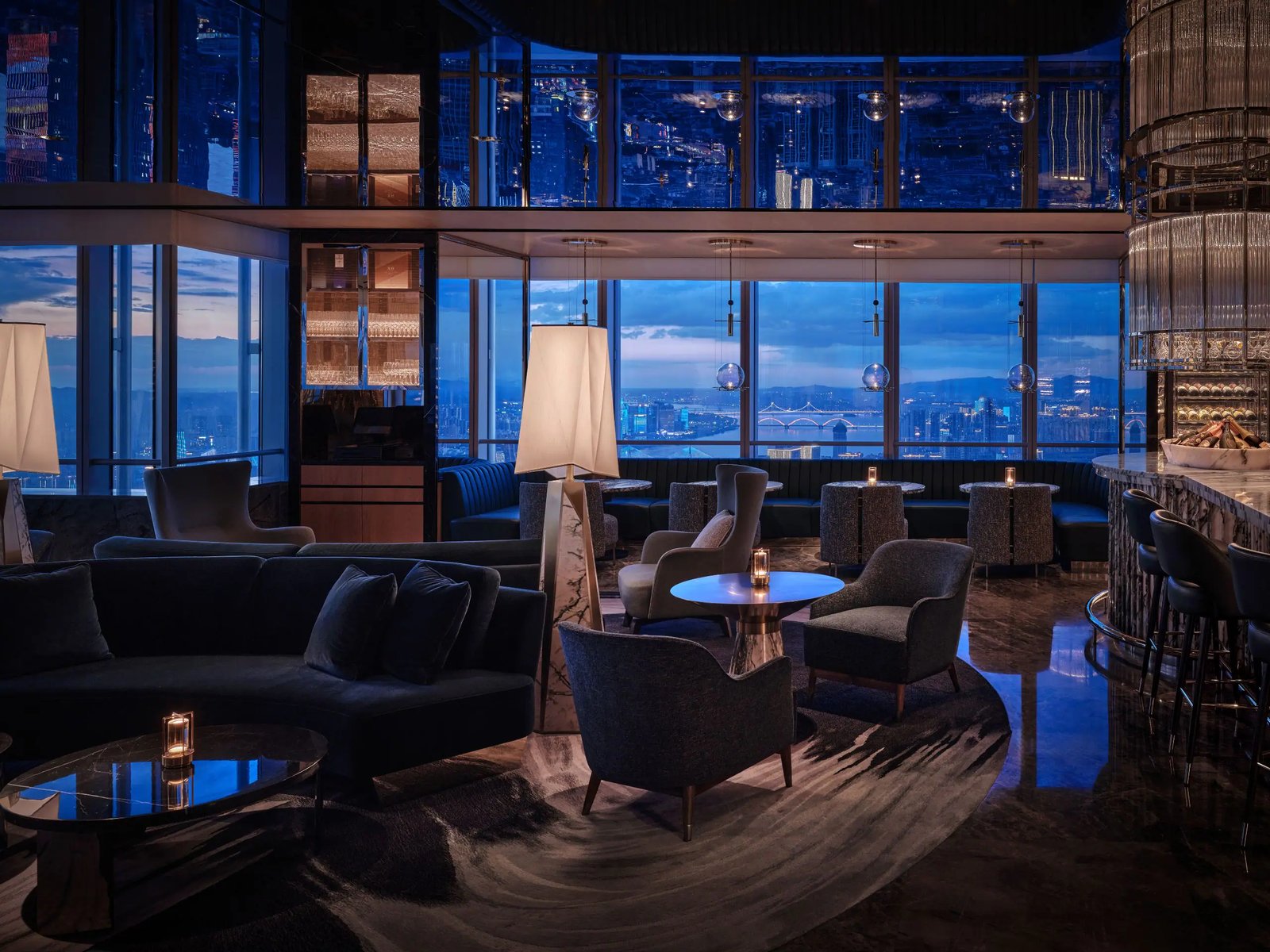 Park Hyatt Changsha, at the table