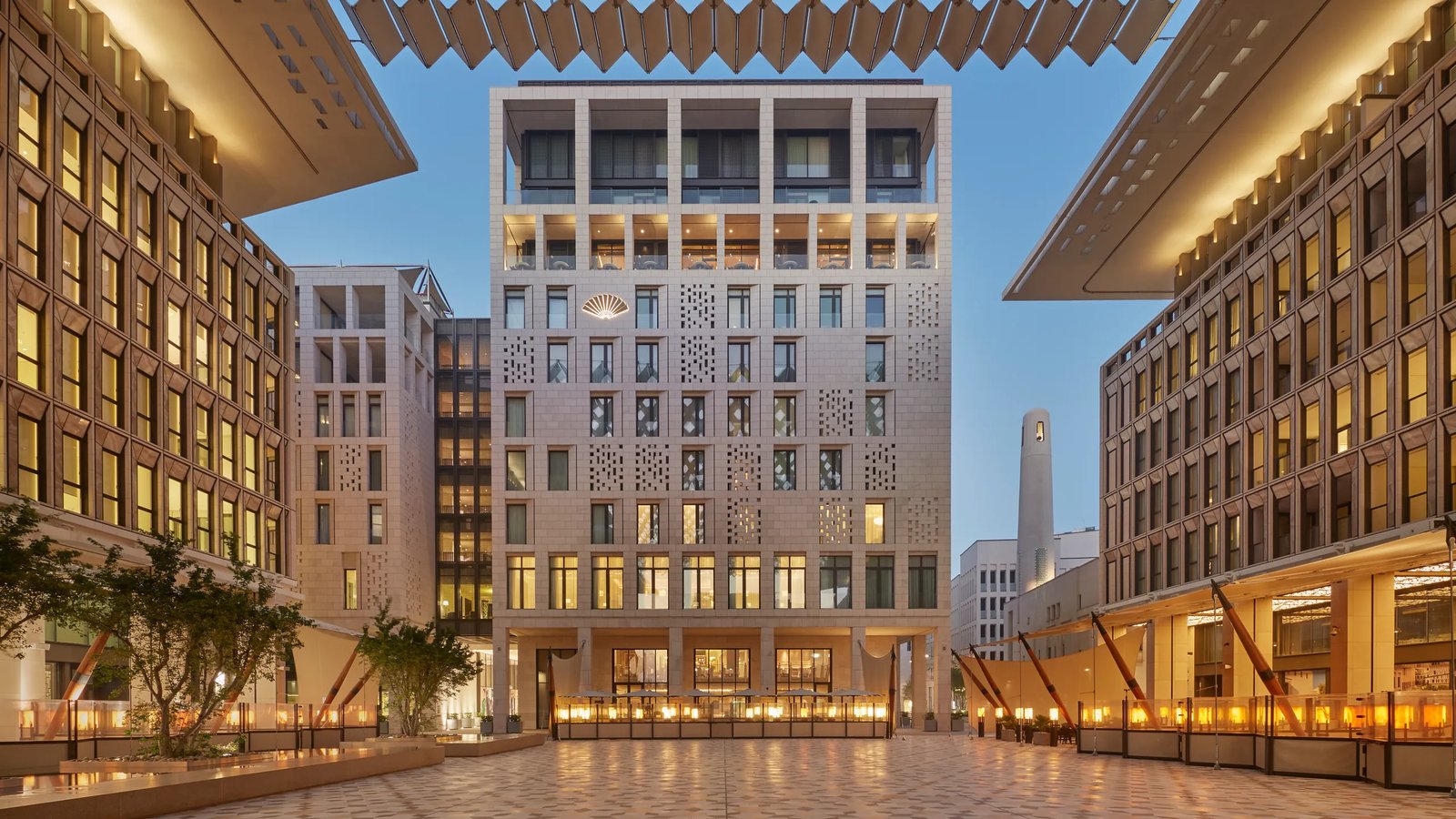 Mandarin Oriental, Doha, backstory