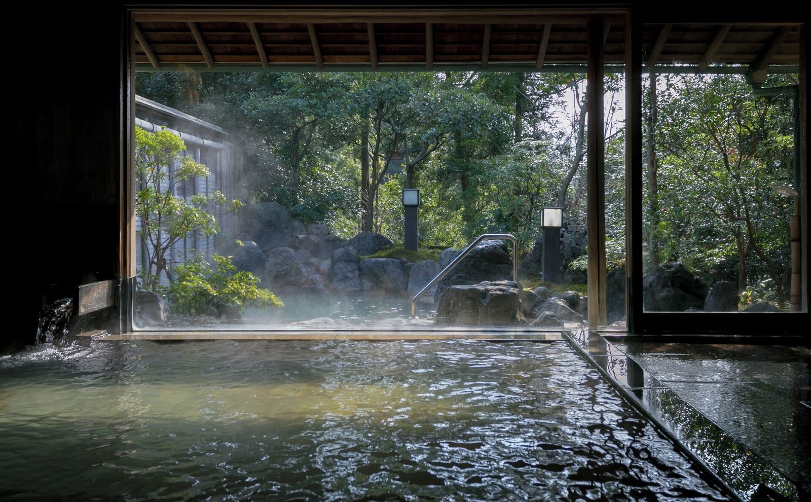 Ryotei Hanzuiryo, the spa
