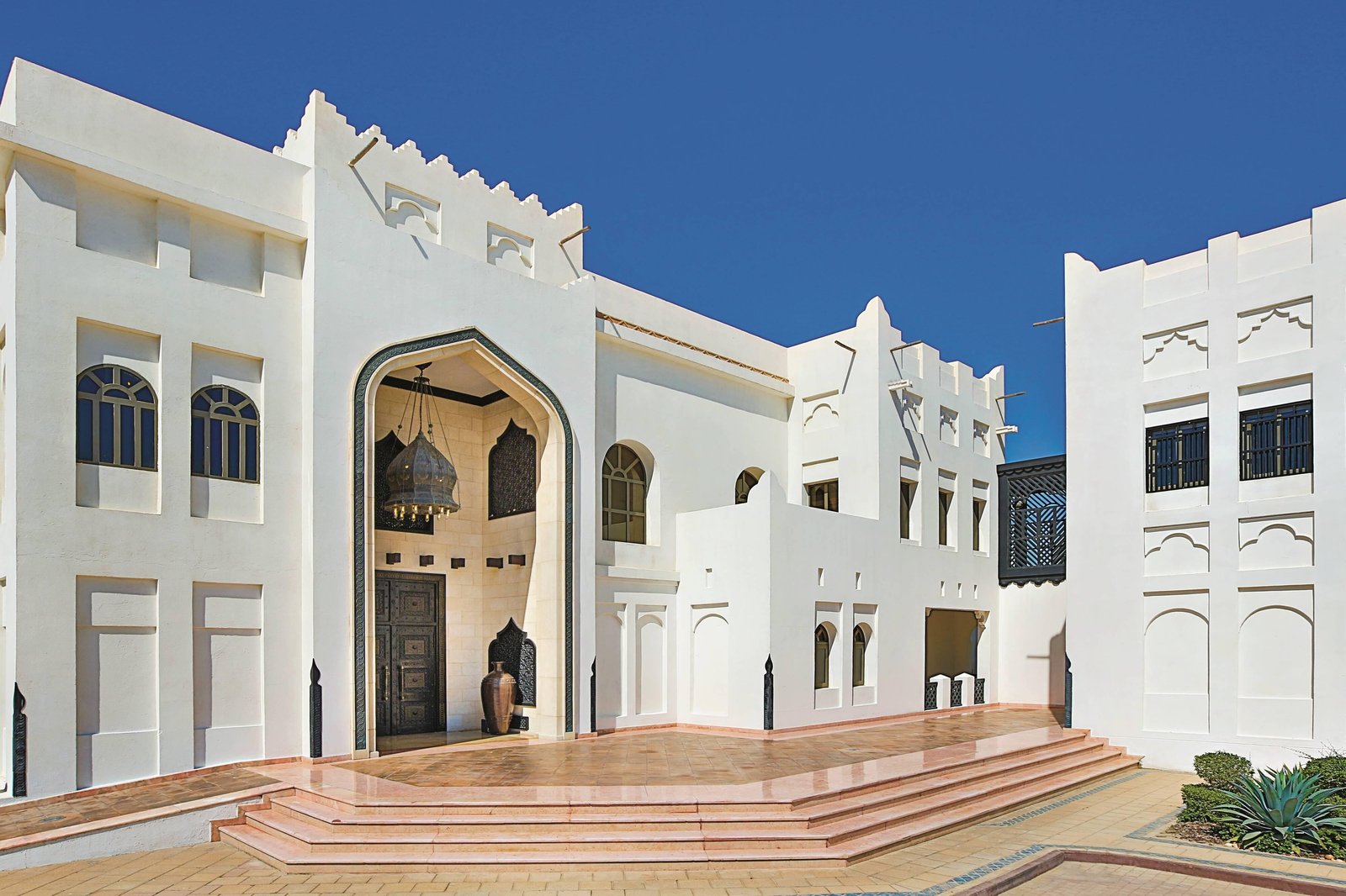 Sharq Village & Spa, a Ritz-Carlton Hotel, backstory