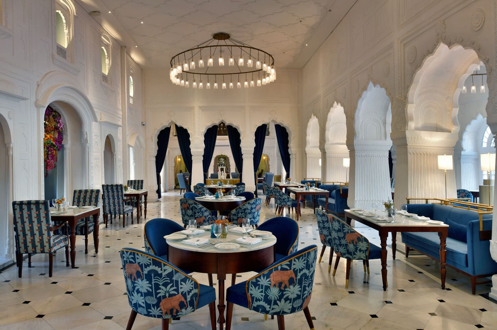 Ran Baas The Palace, neel restaurant