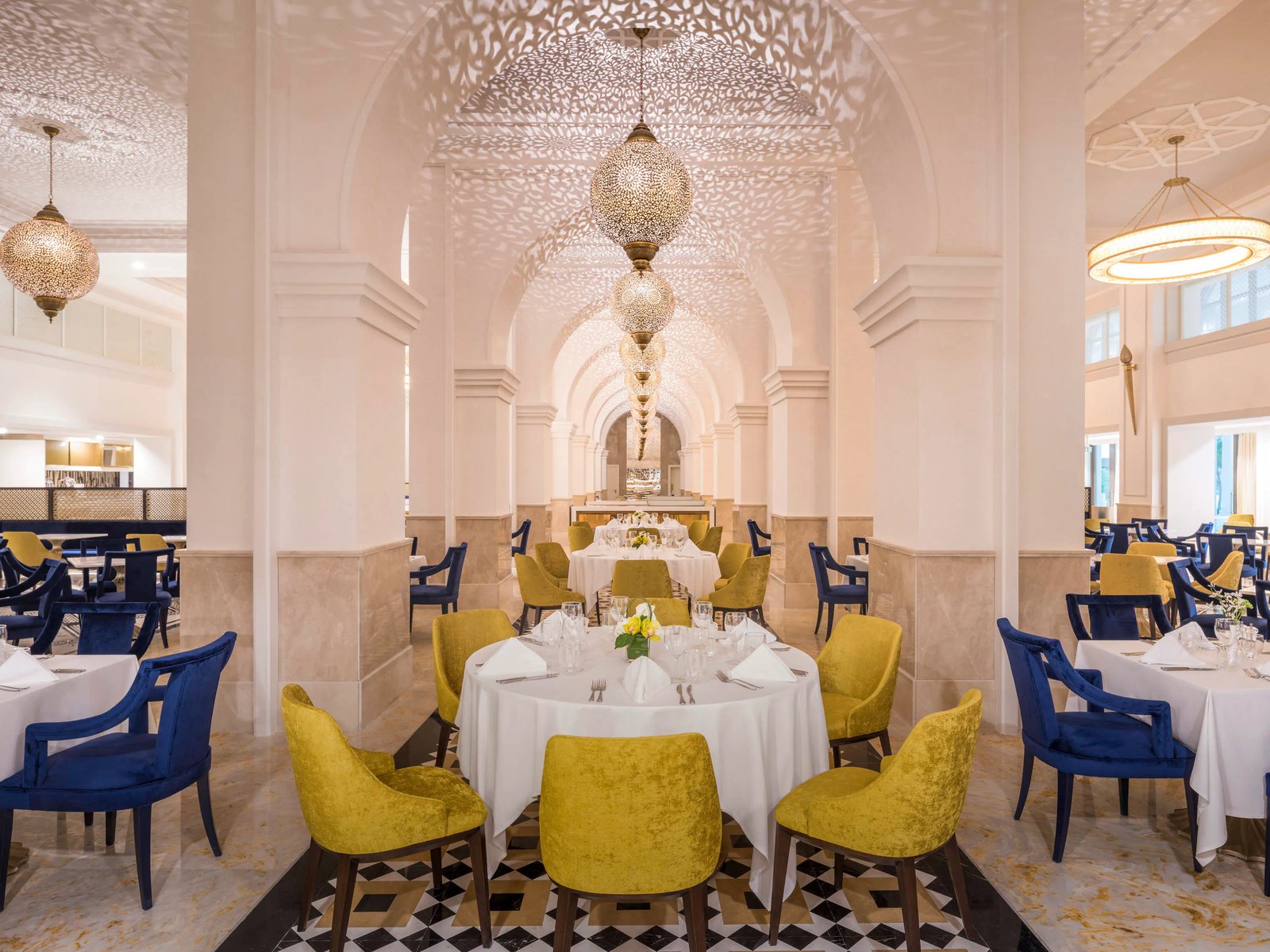 Rixos Premium Saadiyat Island, eat & drink