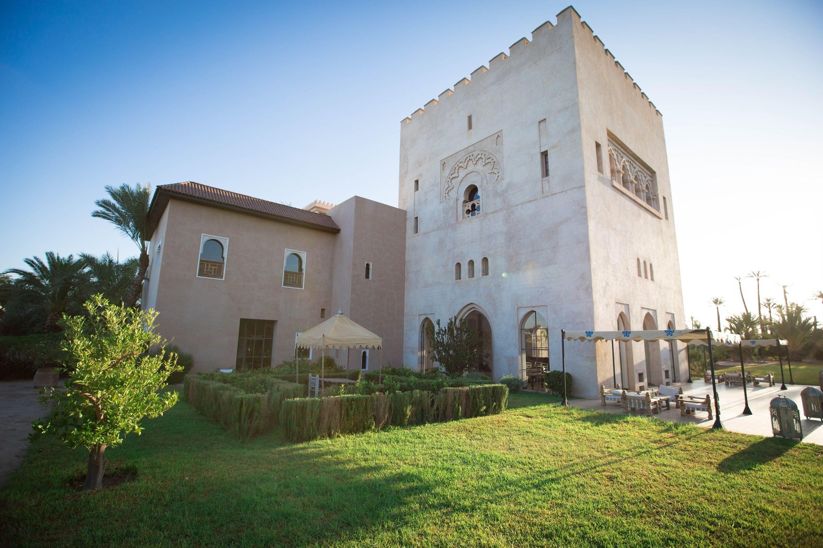 Ksar Char-Bagh, backstory