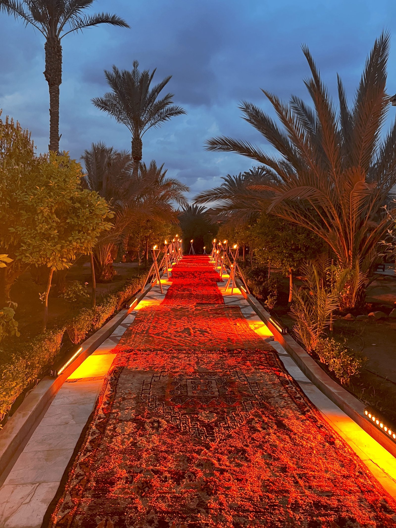 Ksar Char-Bagh, vibe