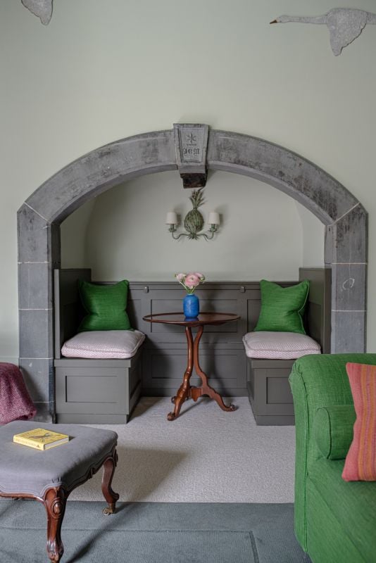 Gregans Castle Hotel in the Burren, vibe