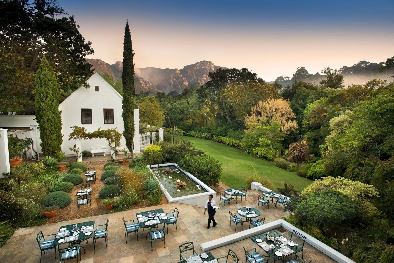 The Cellars-Hohenort, eat & drink