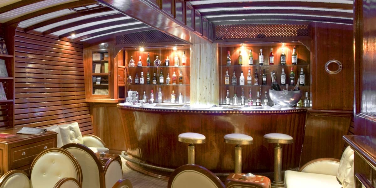 La sultana, eat & drink