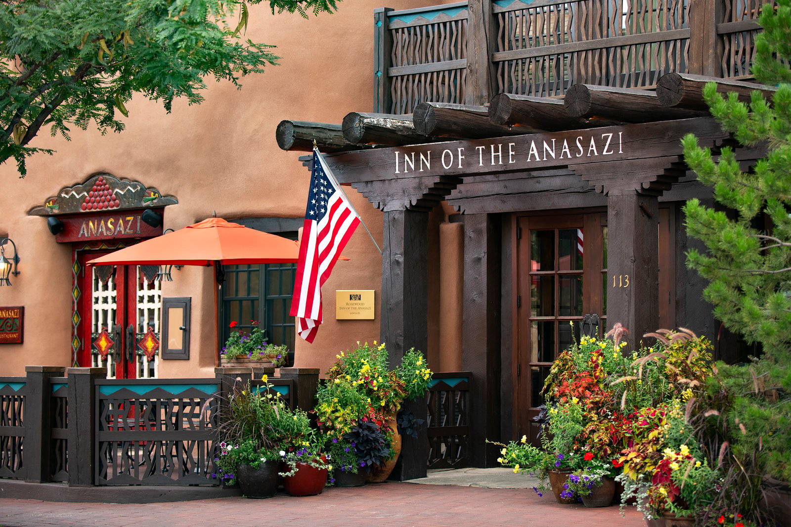 Rosewood Inn Of the Anasazi, how it began