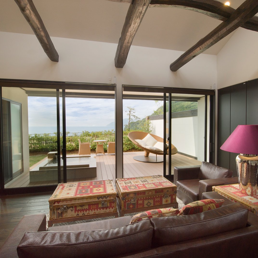 Fugaku Gunjo, rooms