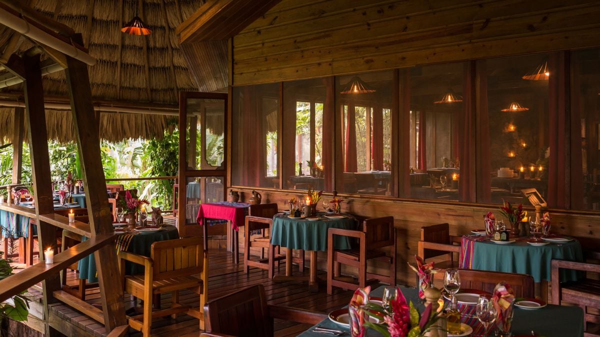 Blancaneaux Lodge, eat & drink