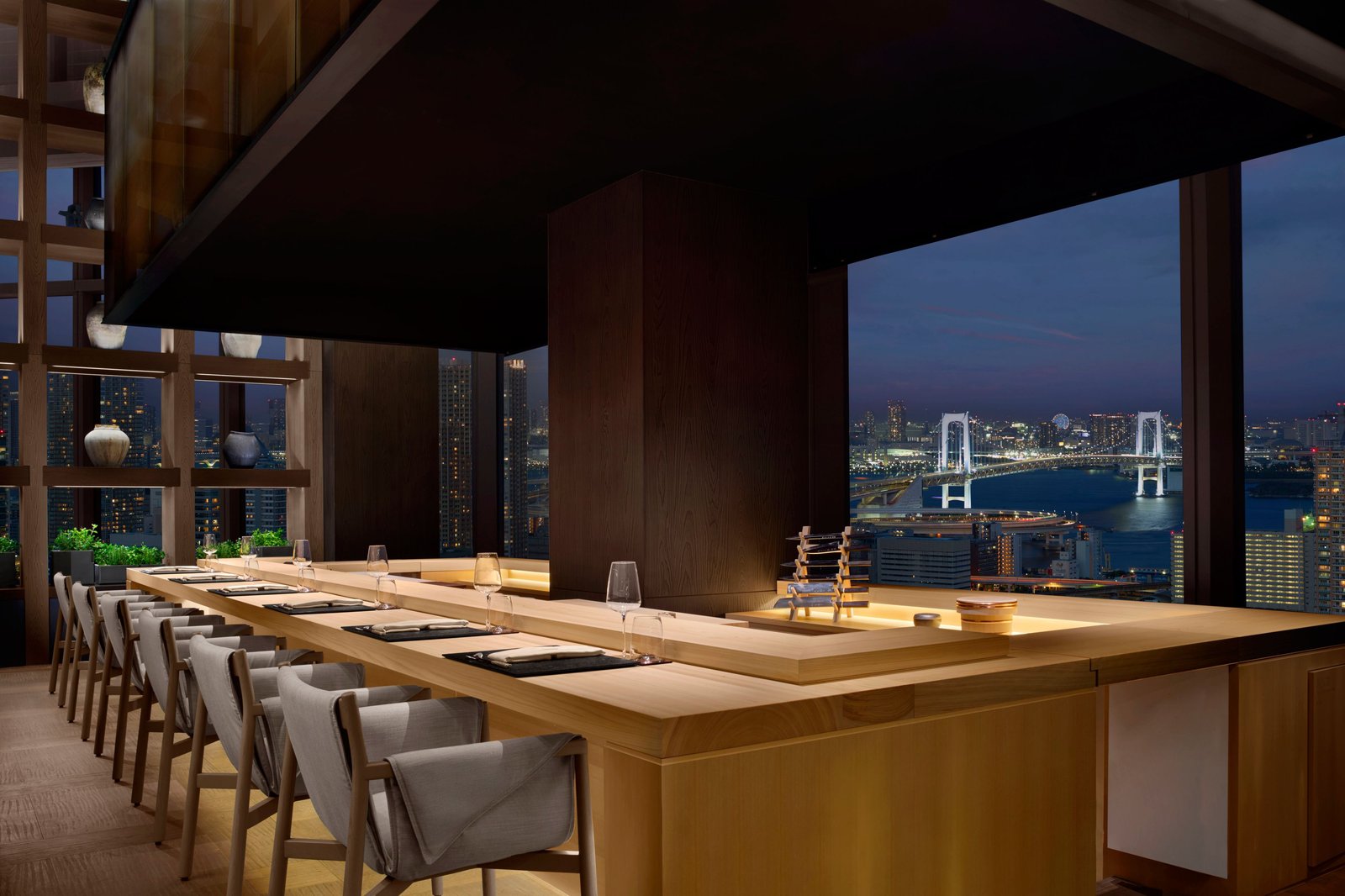 JW Marriott Hotel Tokyo, at the table