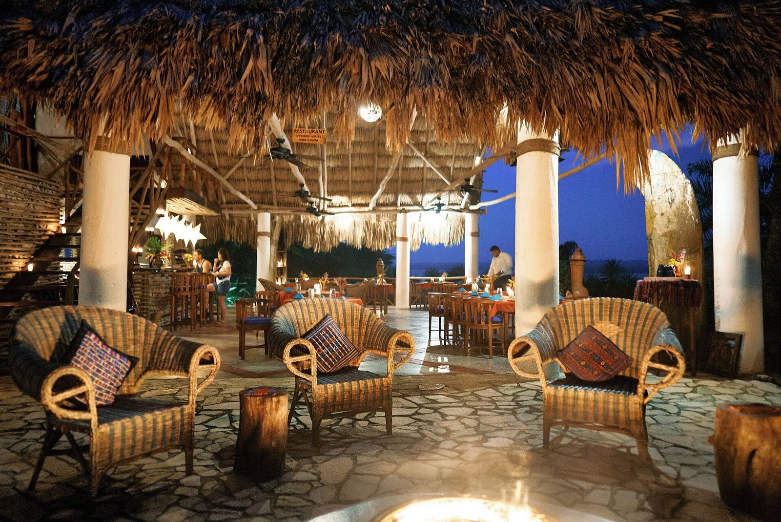 La Lancha, eat & drink