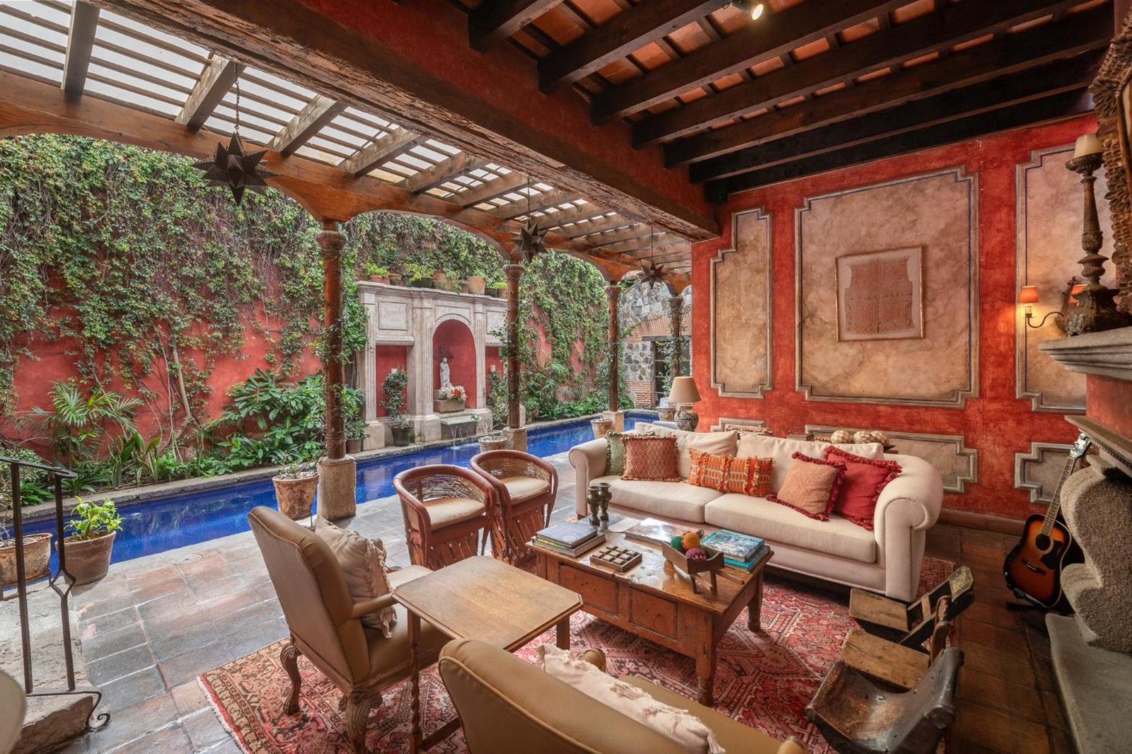 Posada del Angel, vibe