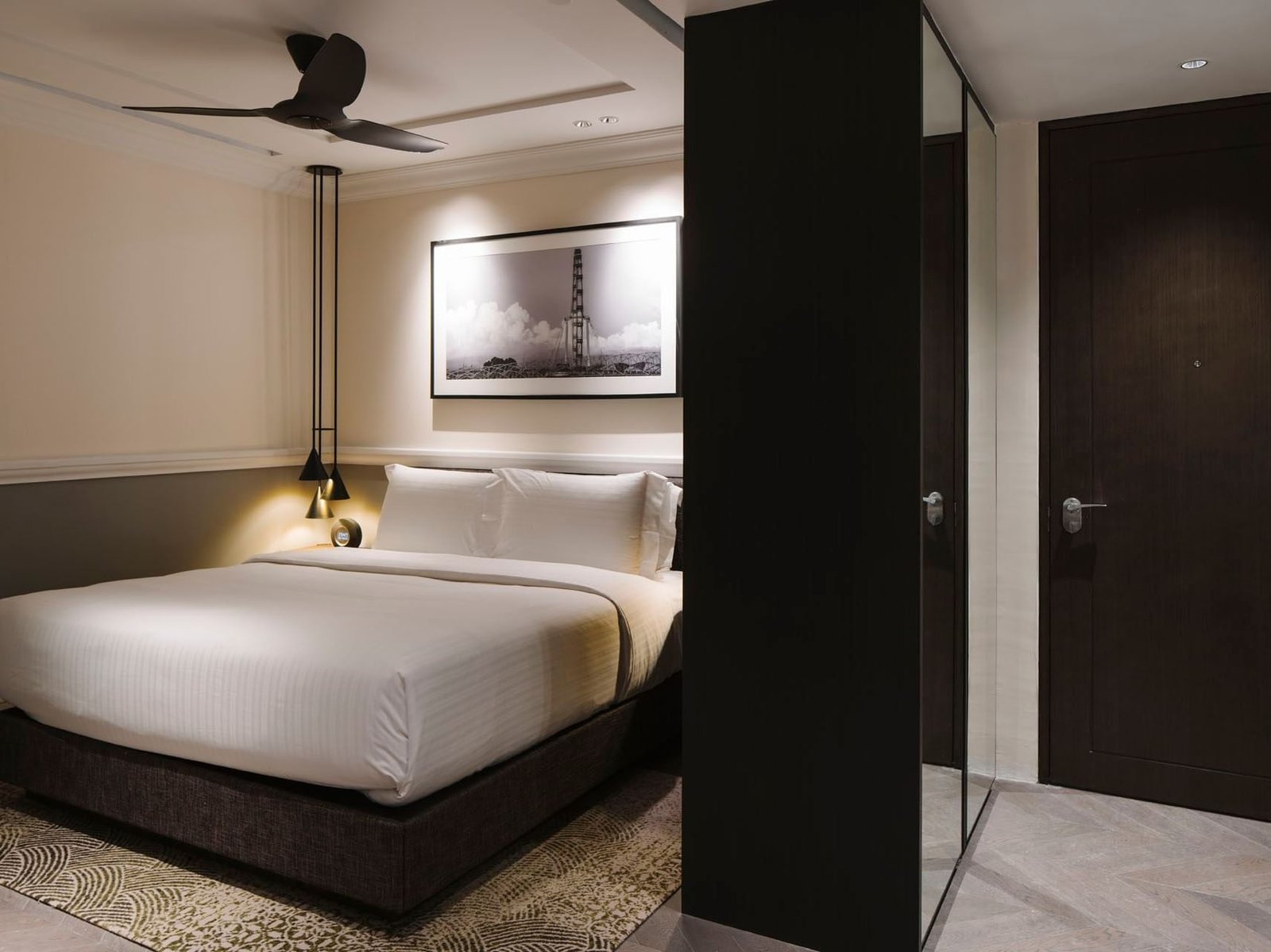 Grand Park City Hall — rooms