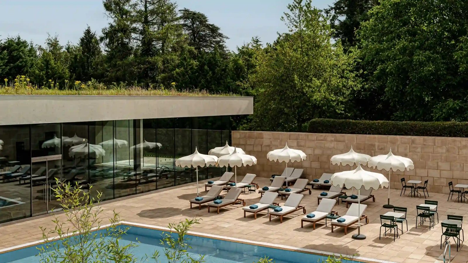Cowley Manor Experimental, wellness