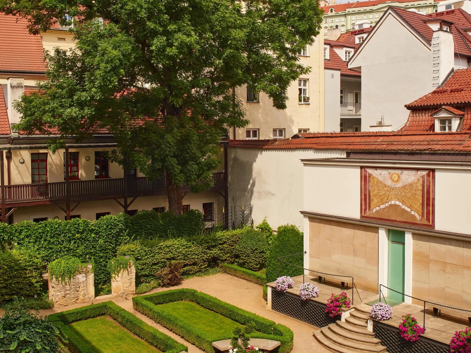 Augustine Hotel, Prague, vibe