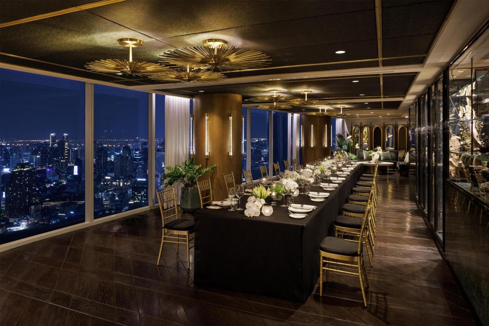 Waldorf Astoria Bangkok Hotel