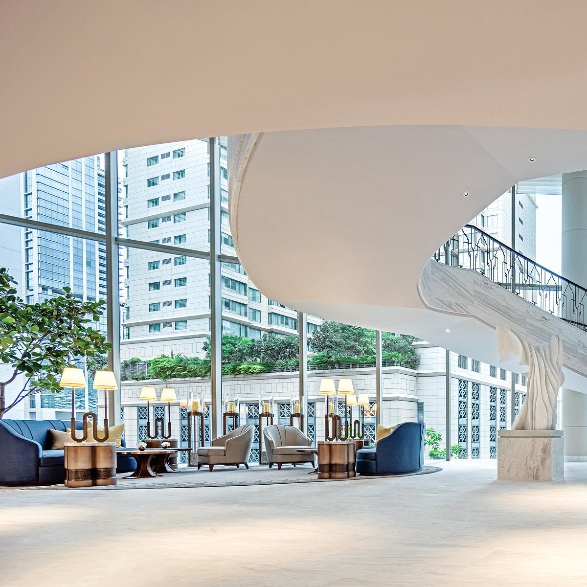 Waldorf Astoria Bangkok Hotel — vibe