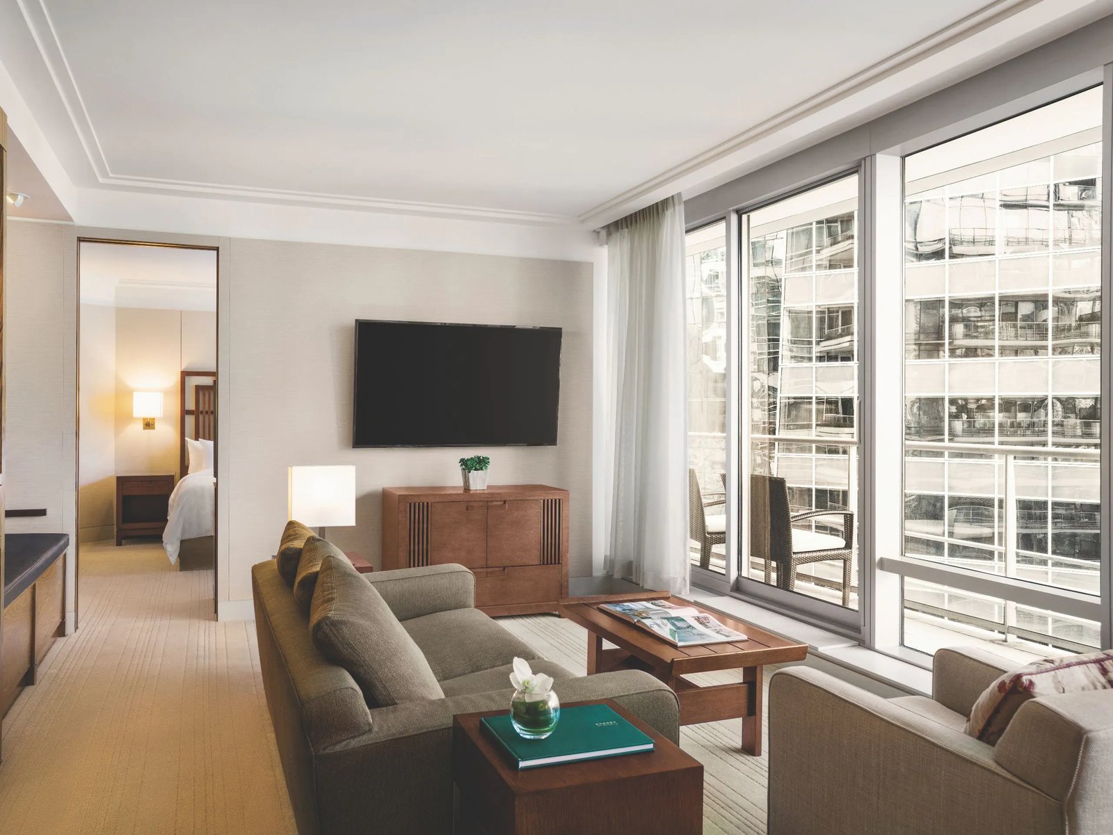 Hyatt Vancouver Downtown Alberni, rooms