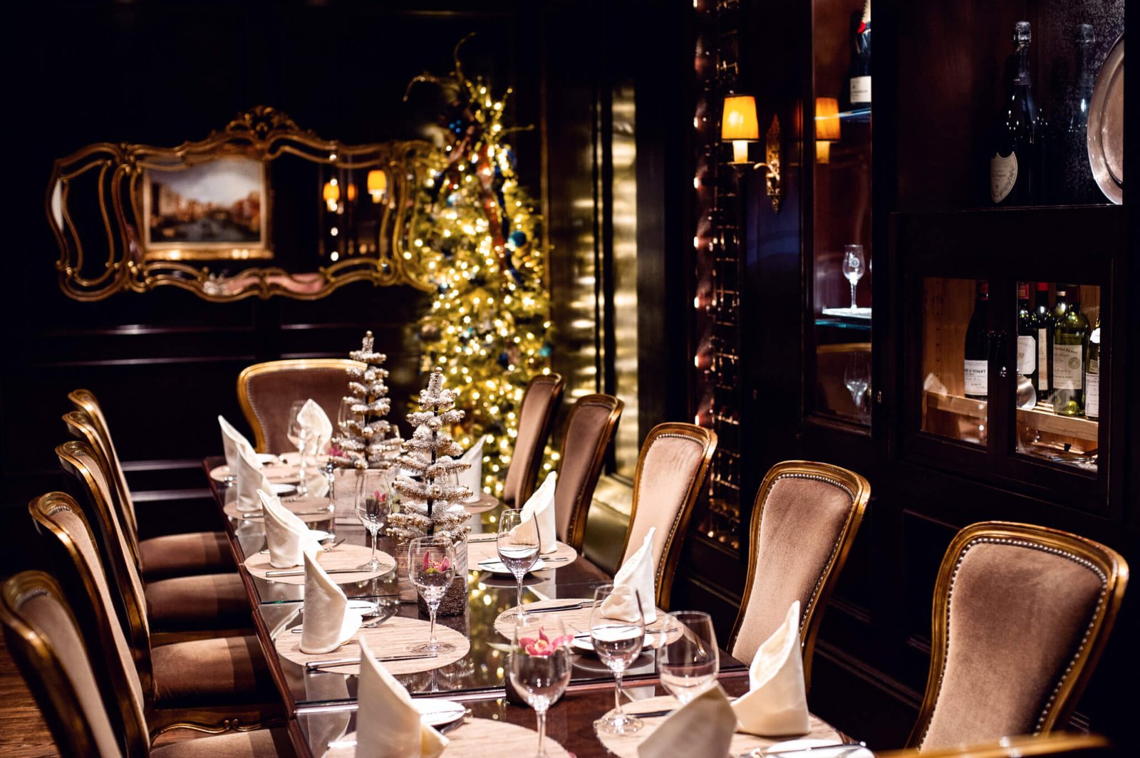 Wedgewood Hotel & Spa, eat & drink