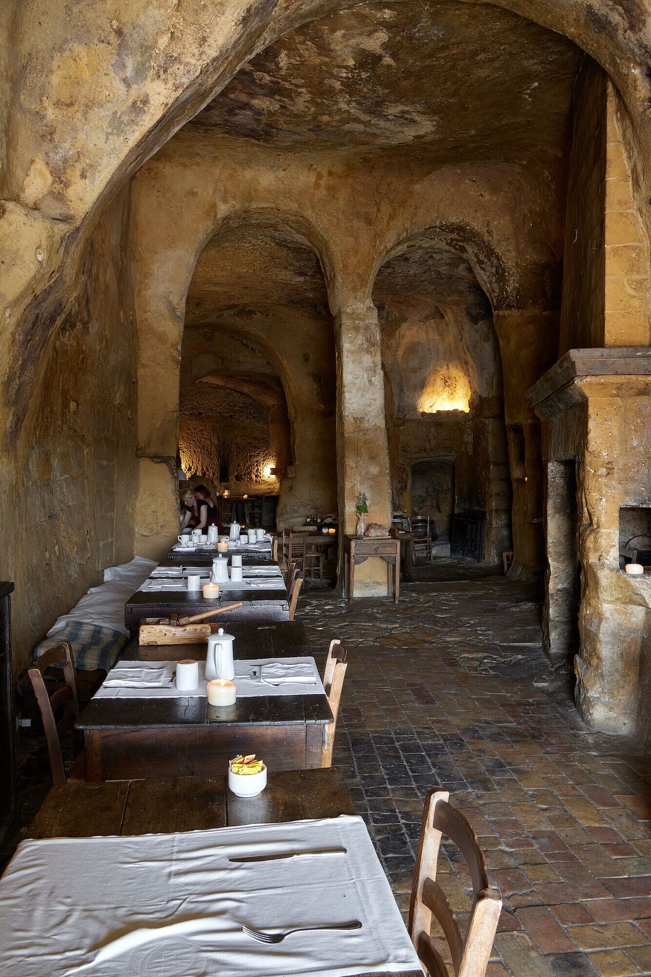 Sextantio Le Grotte Della Civita, eat & drink