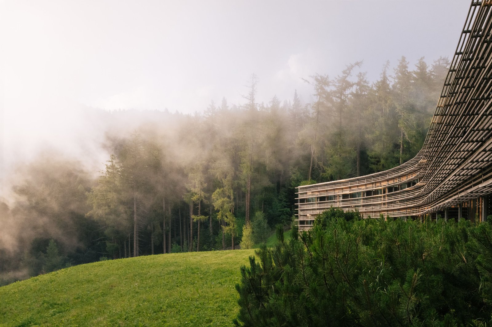 Vigilius Mountain Resort, how it began