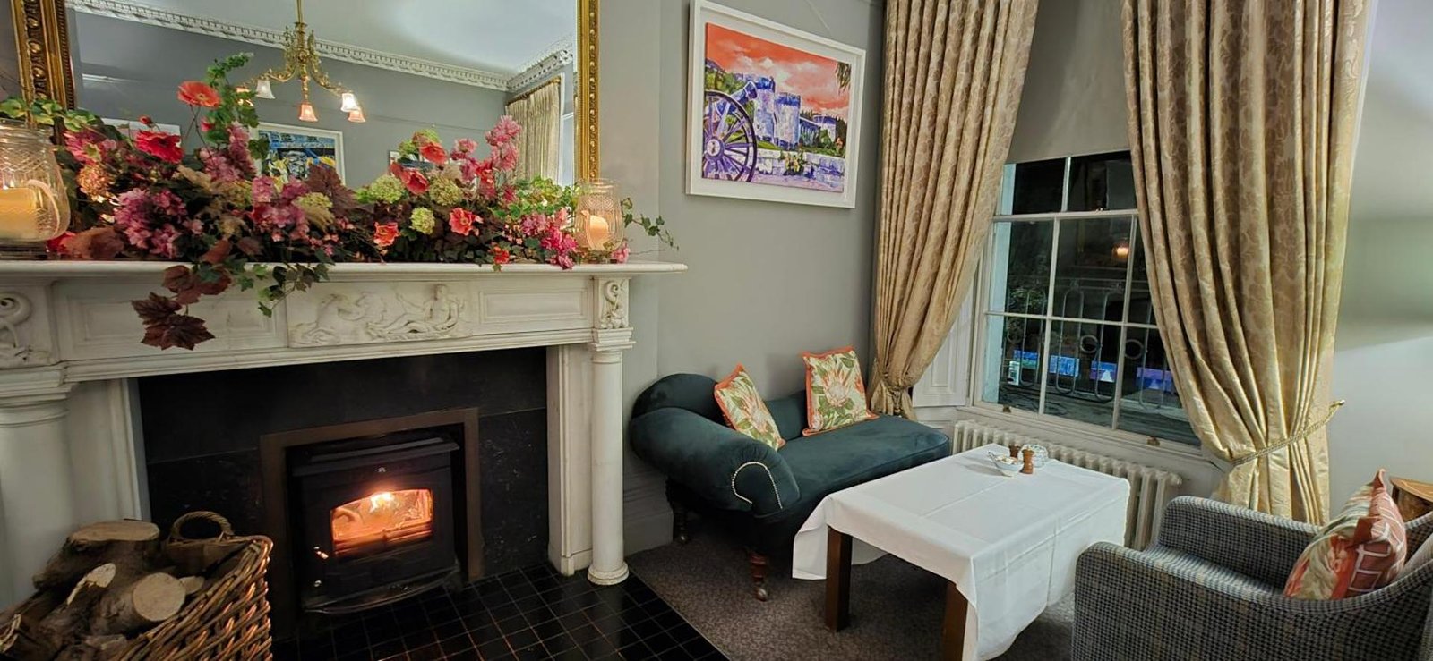 No. 1 Pery Square Hotel & Spa, vibe
