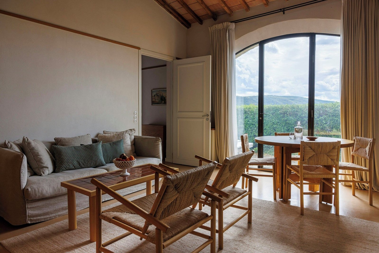 Capelongue, rooms