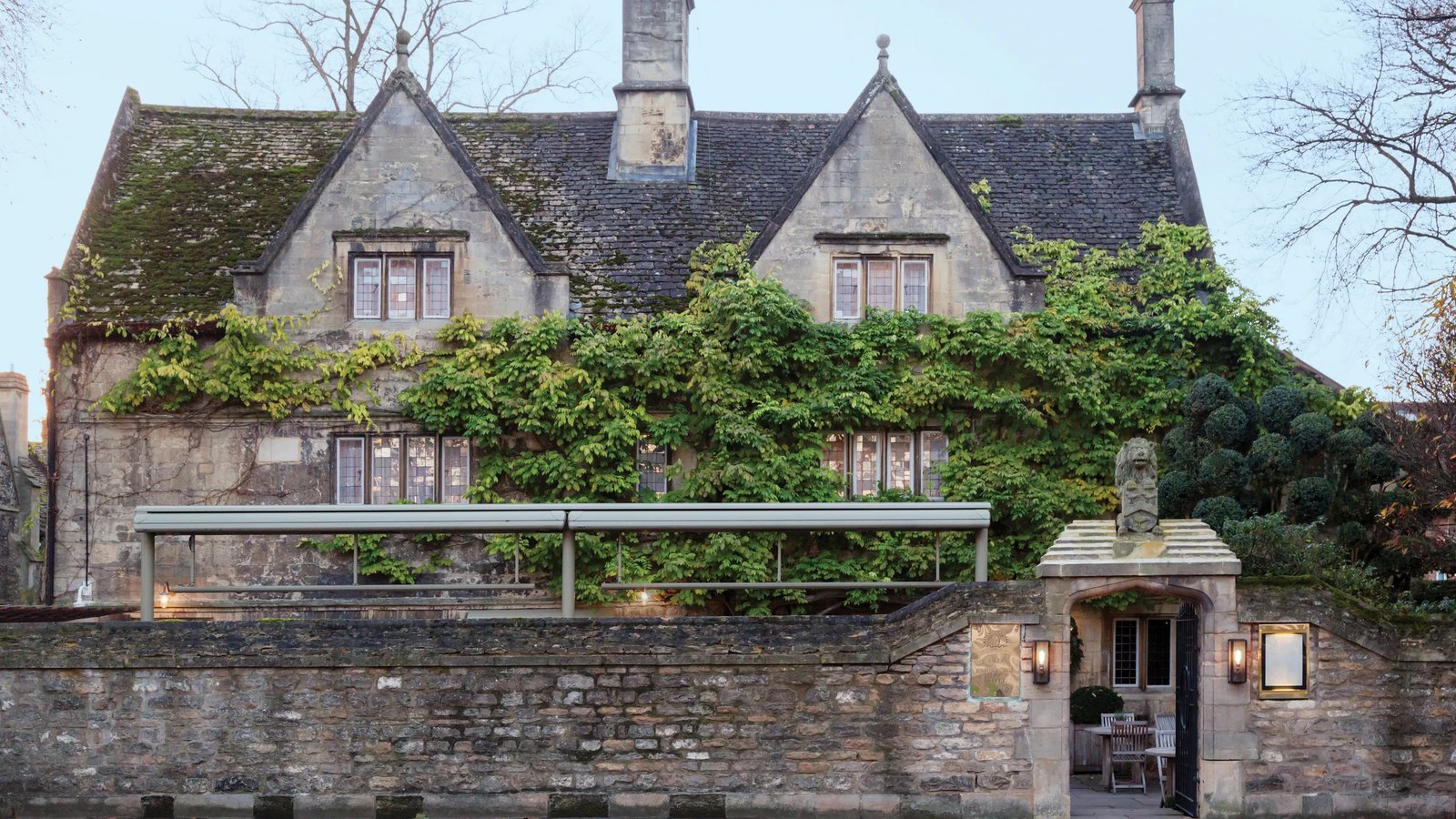 Old Parsonage Hotel