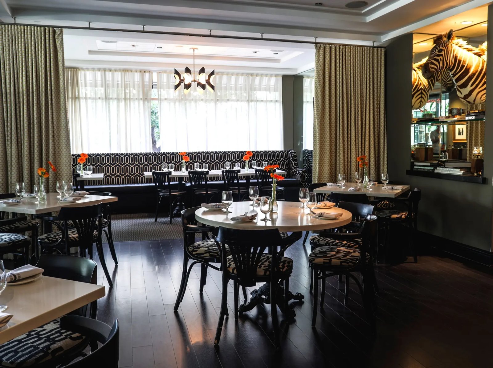 Hotel ZaZa Houston Museum District, eat & drink
