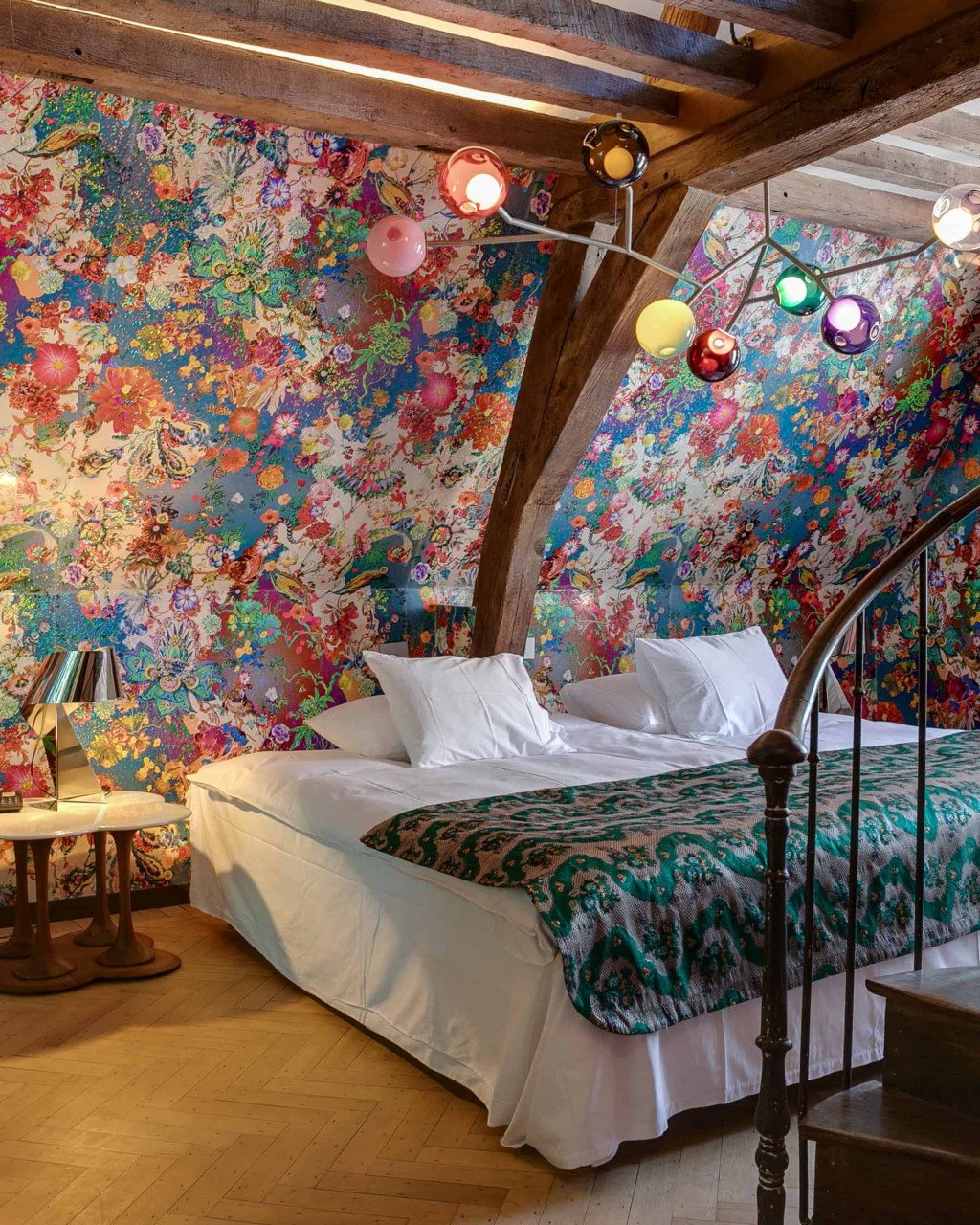 De Witte Lelie, rooms