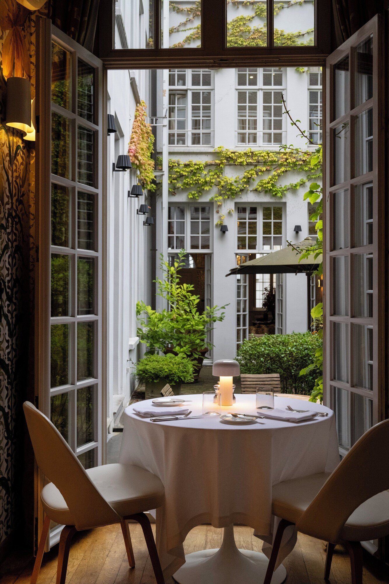 De Witte Lelie, eat & drink