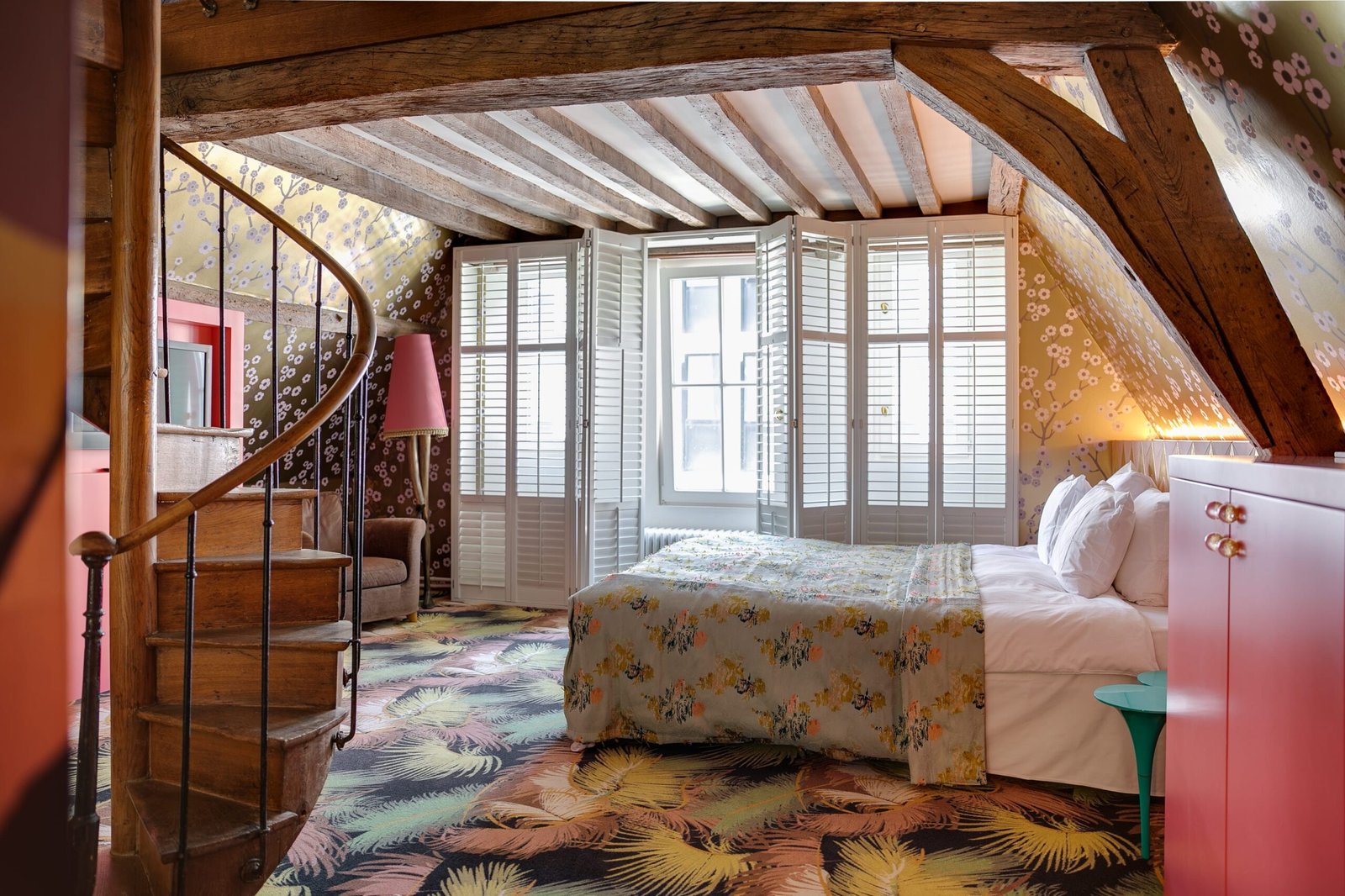 De Witte Lelie, rooms