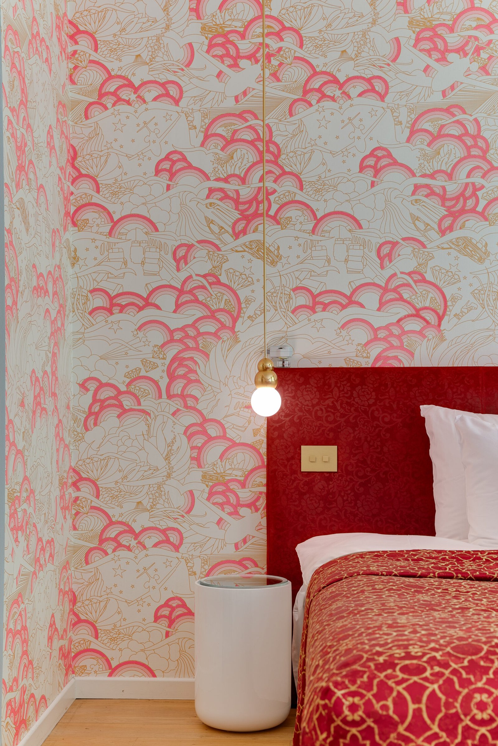 De Witte Lelie, rooms