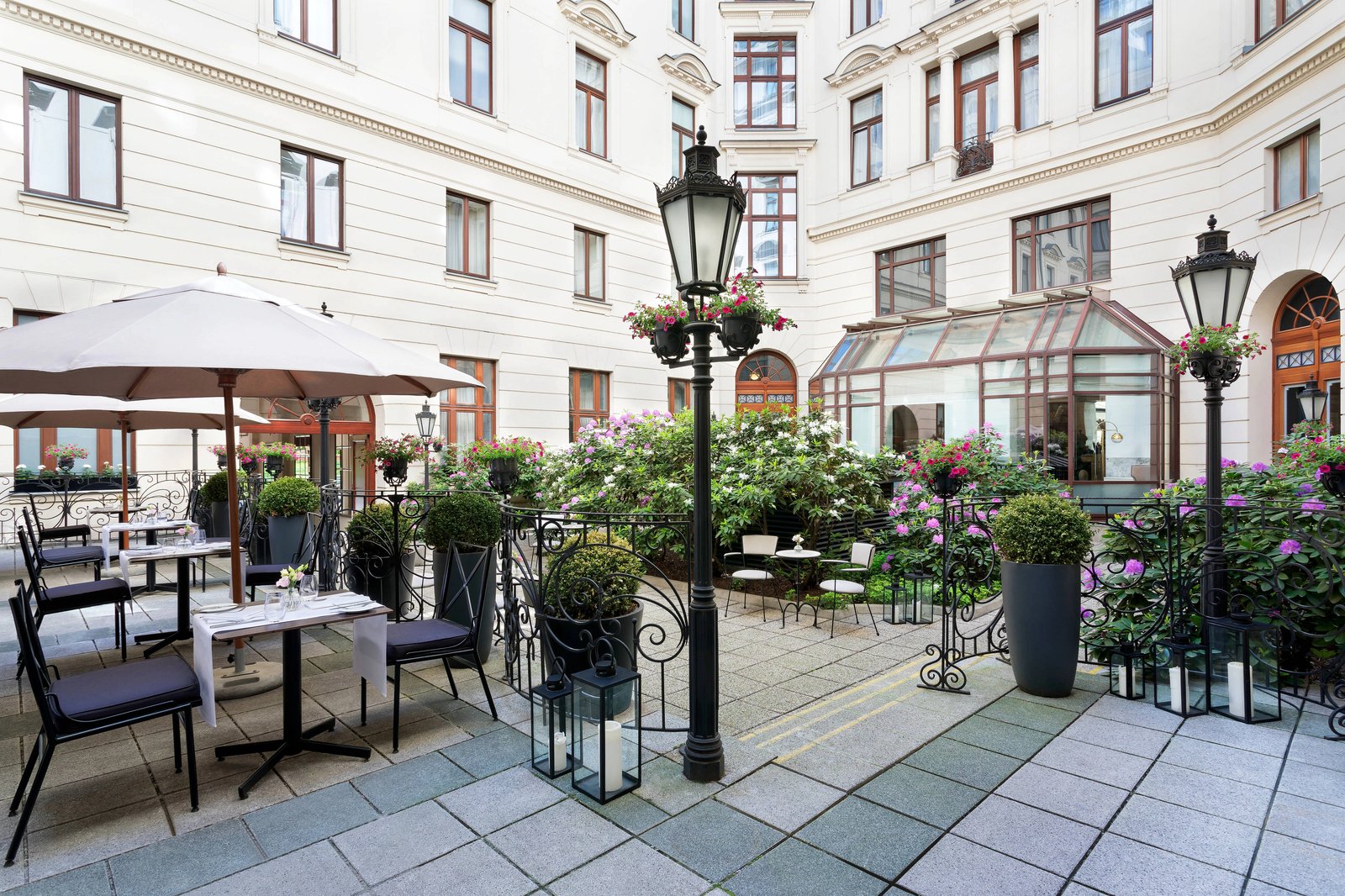 Hotel Bristol, a Luxury Collection Hotel, Warsaw, vibe