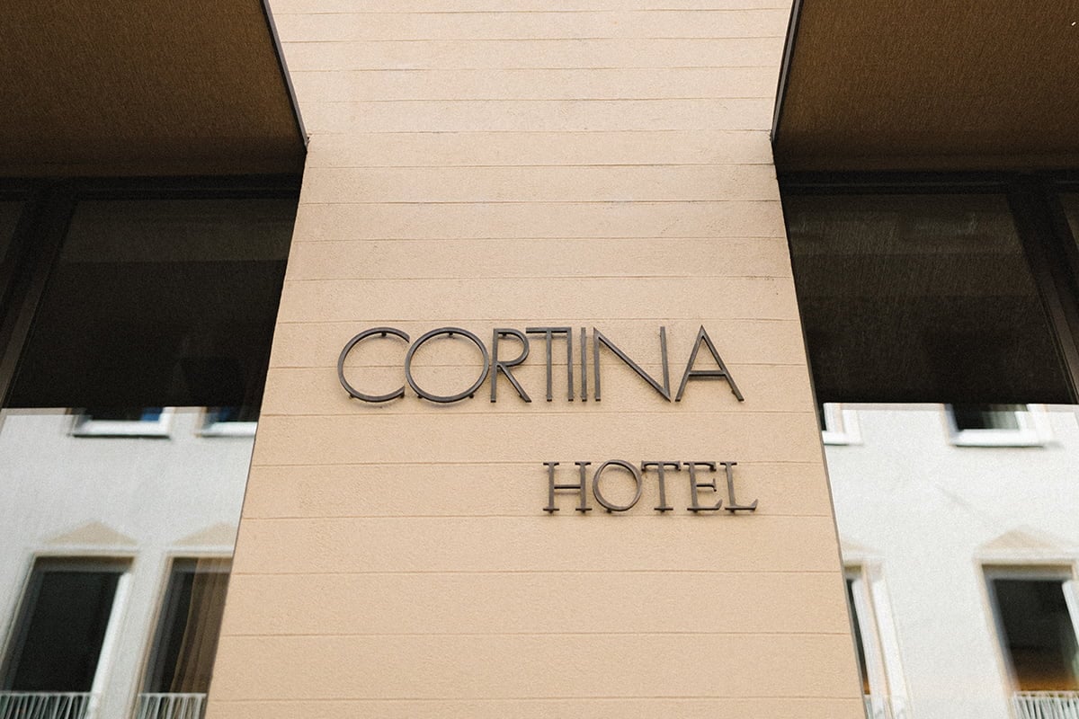 Cortiina Hotel, backstory