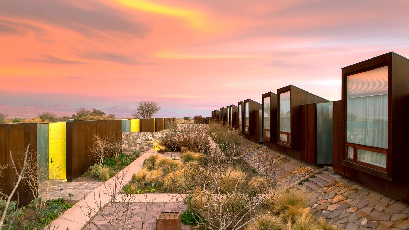 Tierra Atacama, backstory