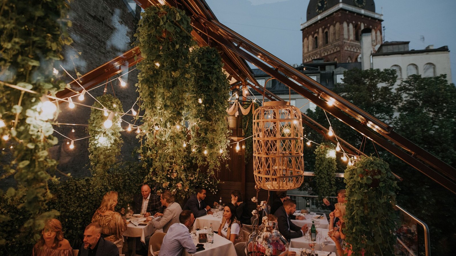 Dome Hotel, eat & drink