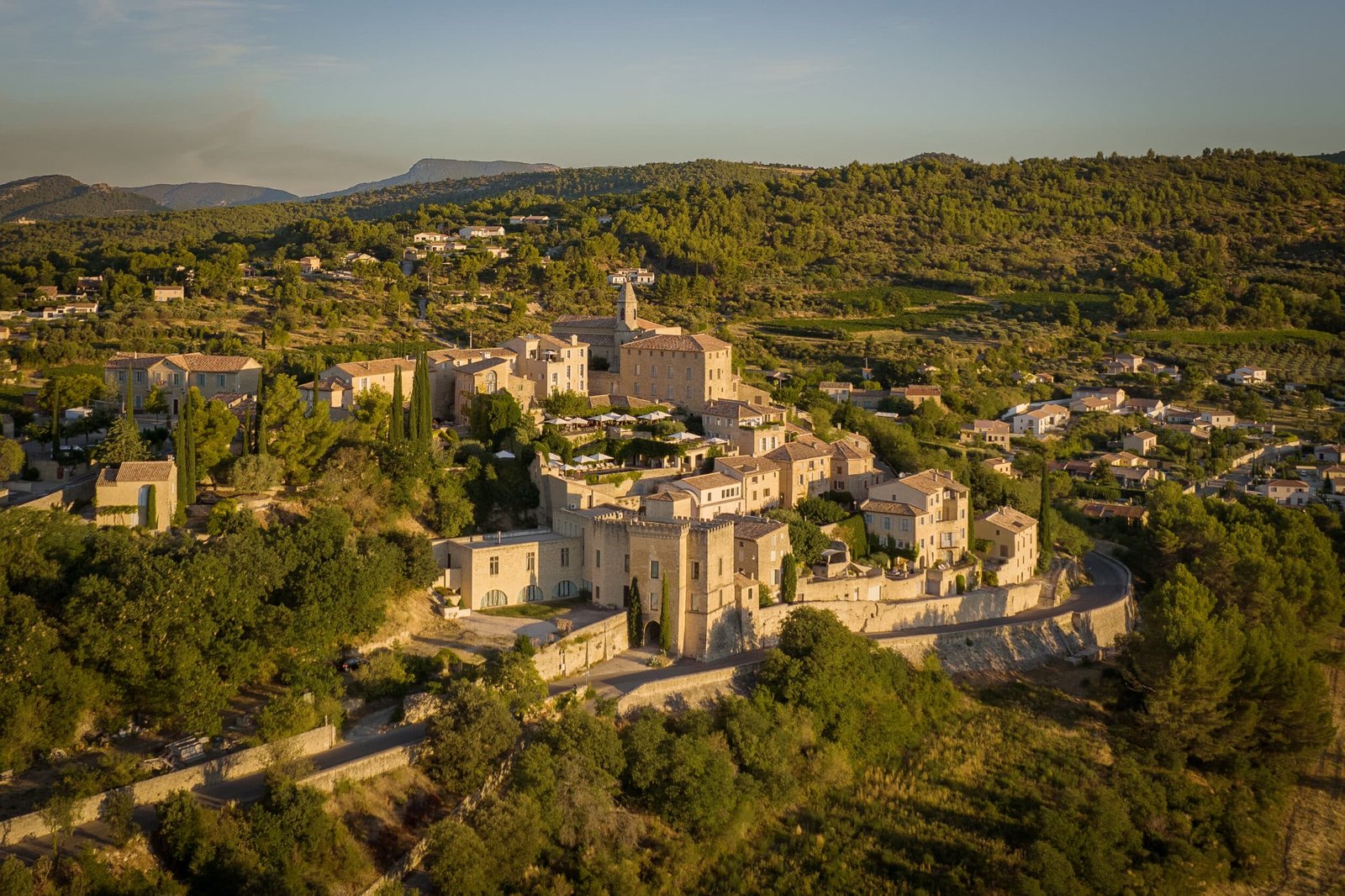 Hôtel Crillon le Brave - Provence, how it began