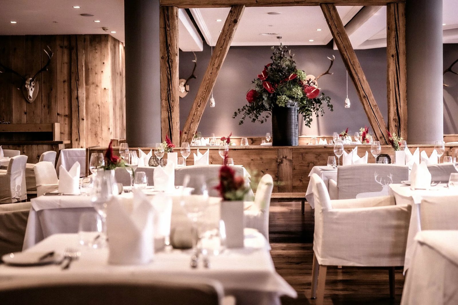 Hotel Kitzhof Mountain Design Resort, kaminstube