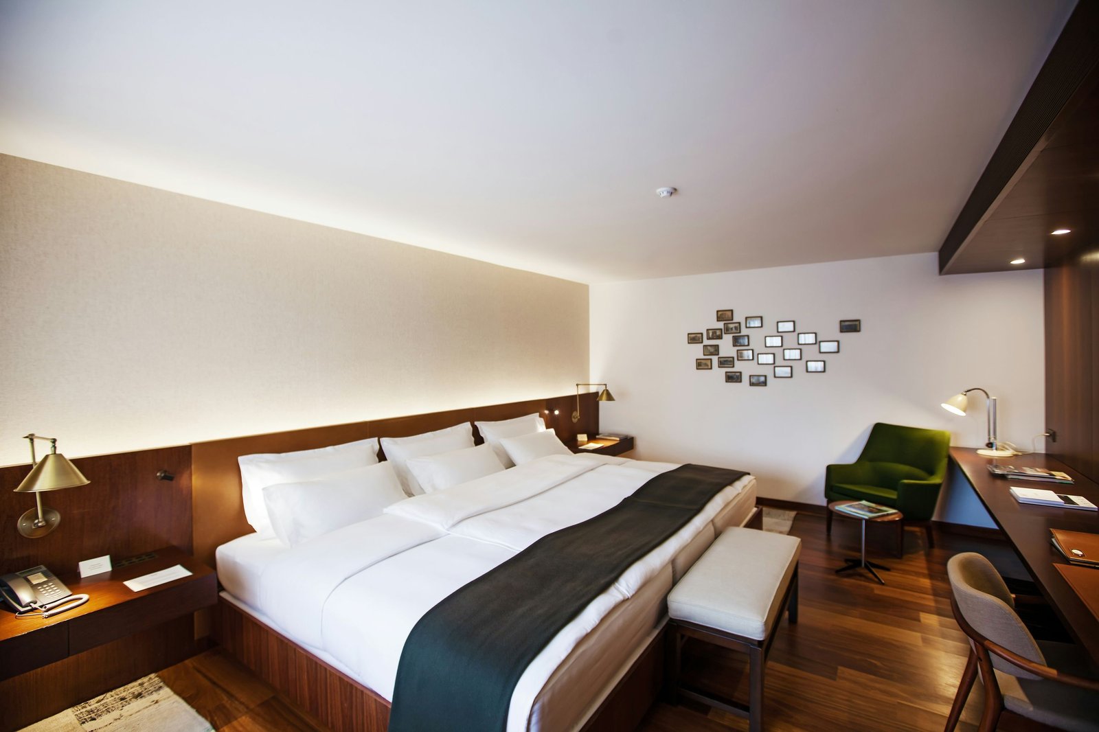Square Nine Hotel Belgrade, rooms