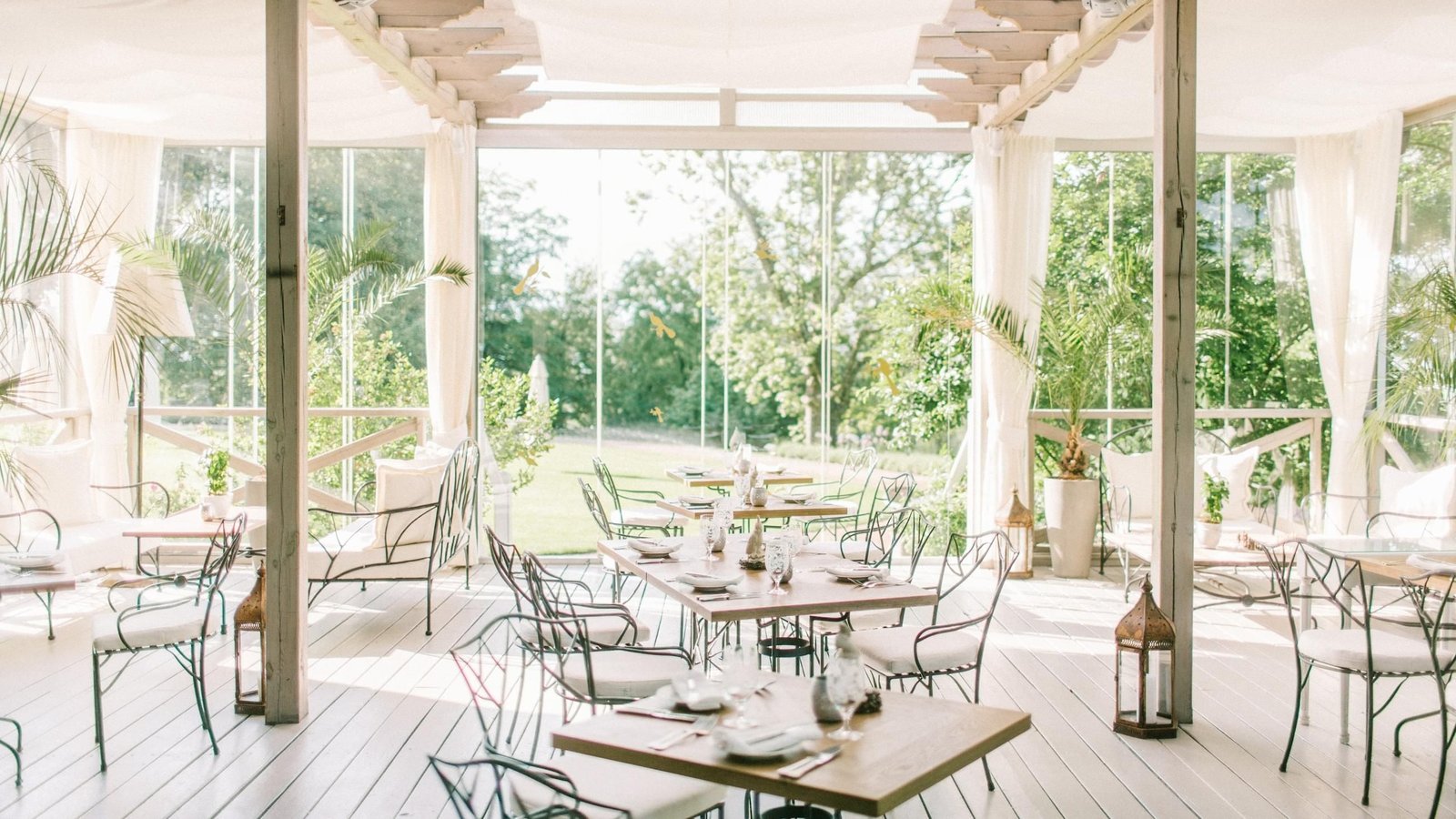 Chateau Mcely, at the table